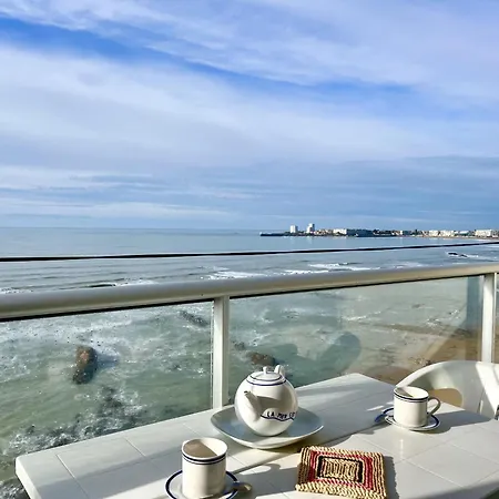 Joli Avec Vue Imprenable Sur La Baie Des Sables - 4 Pers Apartmán
