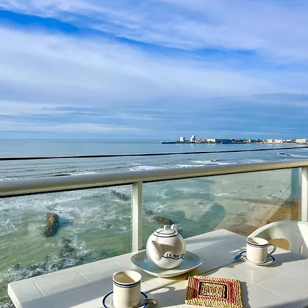 Joli Avec Vue Imprenable Sur La Baie Des Sables - 4 Pers