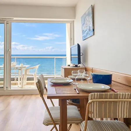Appartement Joli Avec Vue Imprenable Sur La Baie Des Sables - 4 Pers