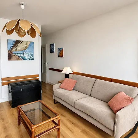 Apartmán Joli Avec Vue Imprenable Sur La Baie Des Sables - 4 Pers *
