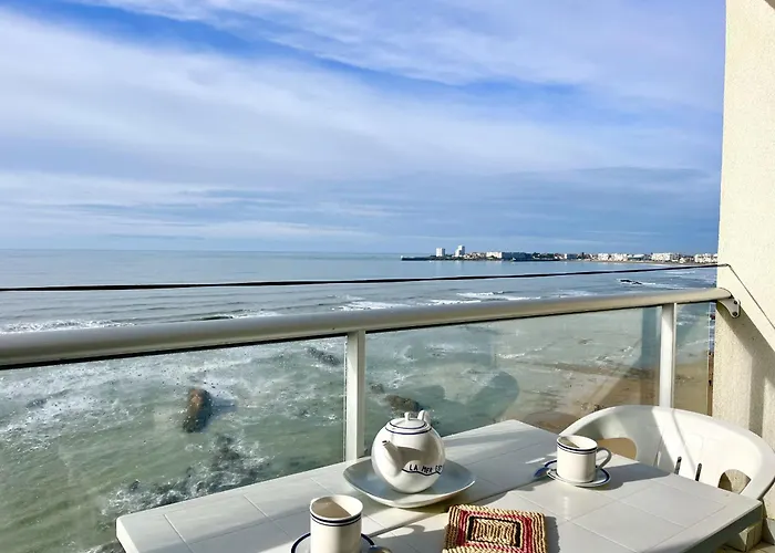 Joli Avec Vue Imprenable Sur La Baie Des Sables - 4 Pers Apartmán