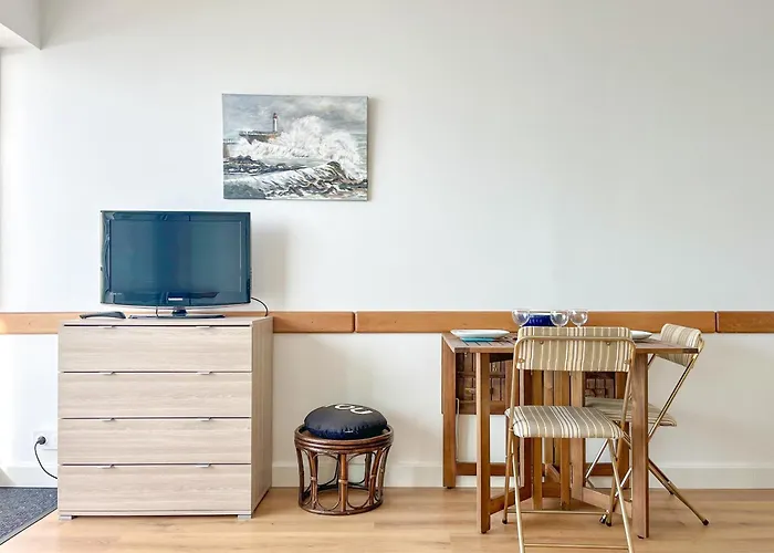 Joli Avec Vue Imprenable Sur La Baie Des Sables - 4 Pers *